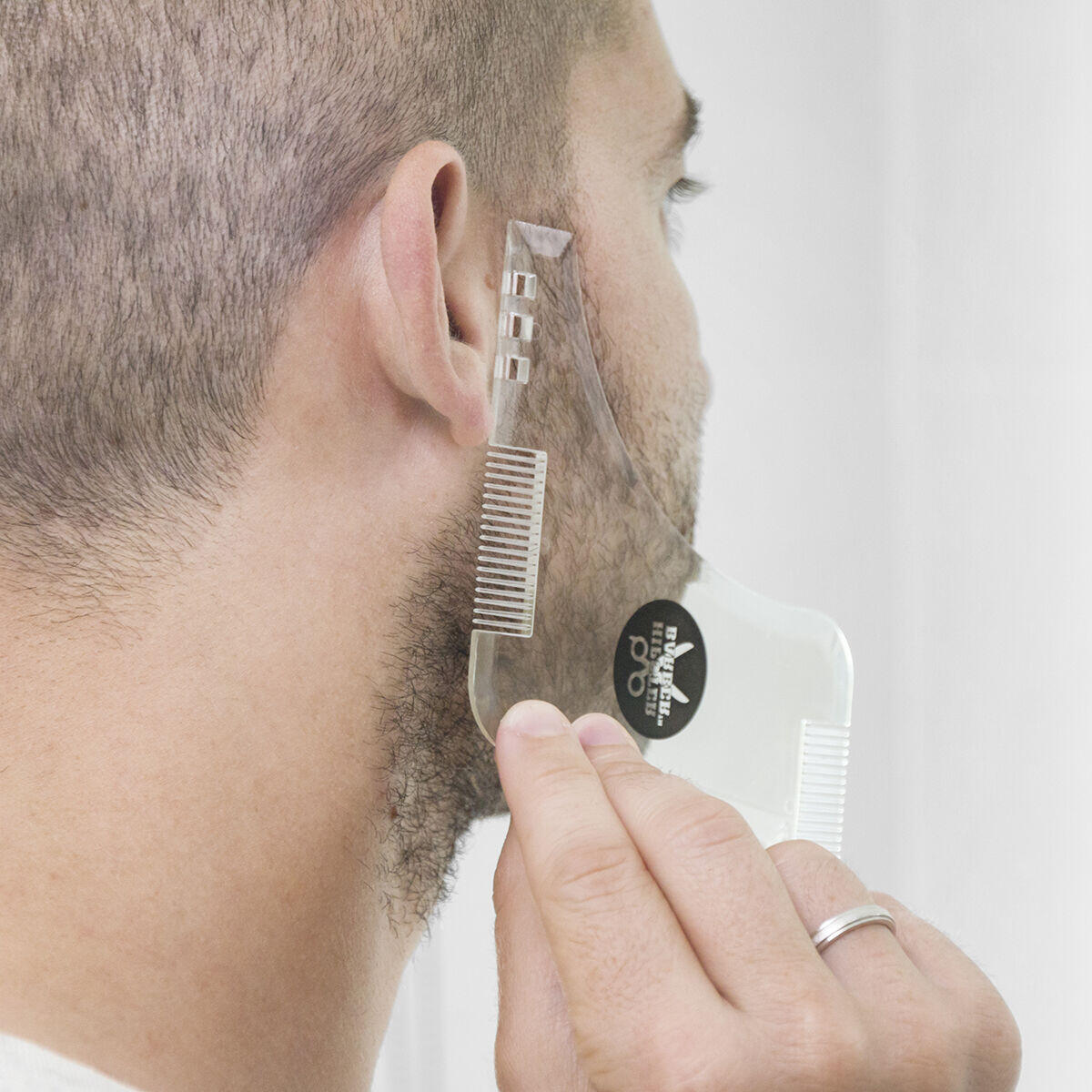 Plantilla para Afeitado de Barba Hipster Barber ByLumens