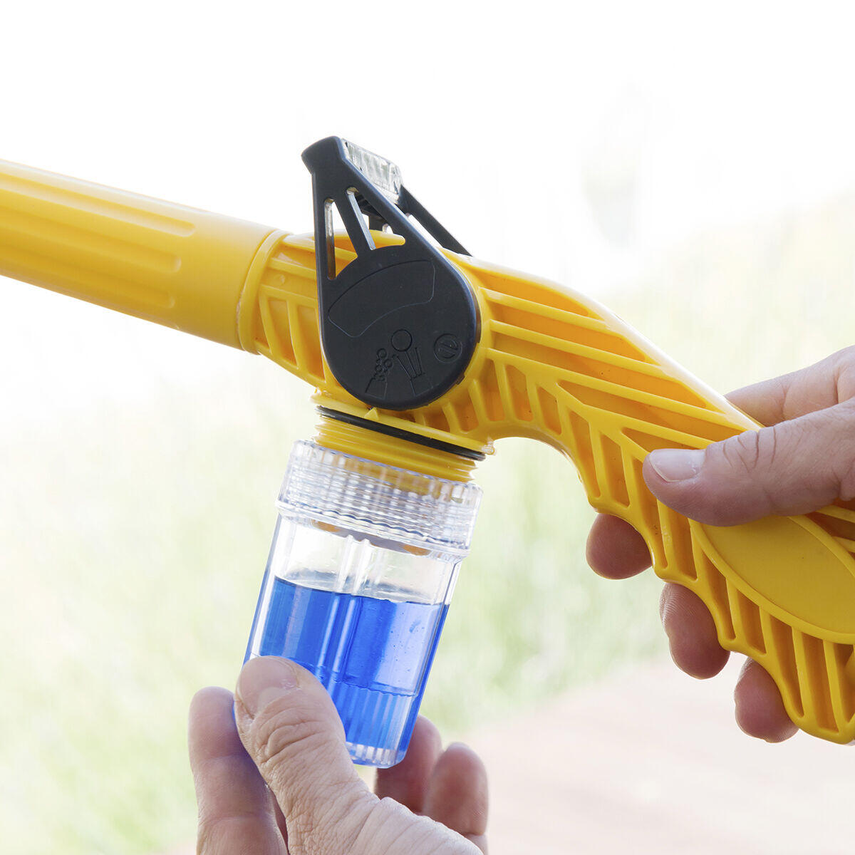 Pistola de Agua a Presión con Depósito 8 en 1 Forzater ByLumens